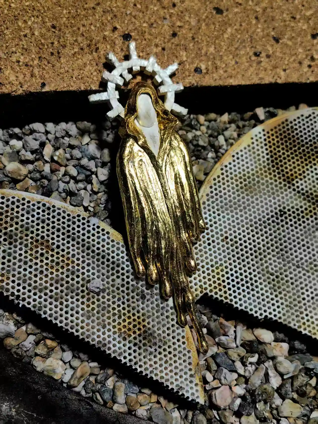 Brooch